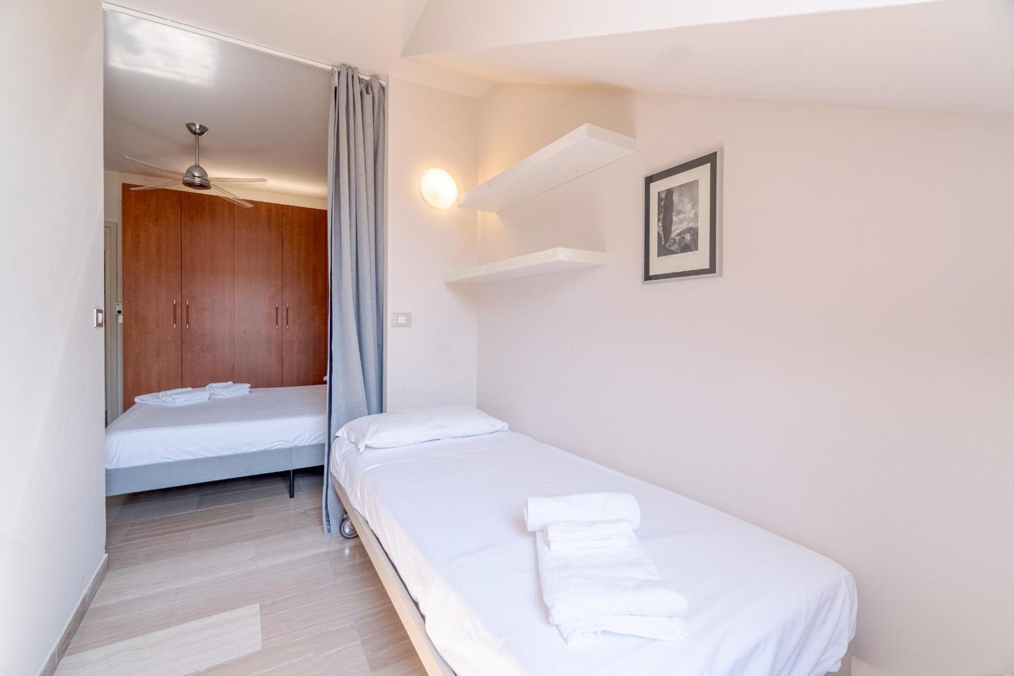 Appartamento Casa Valeggio Attic Apt Few Steps From Porta Nuova Torino Esterno foto