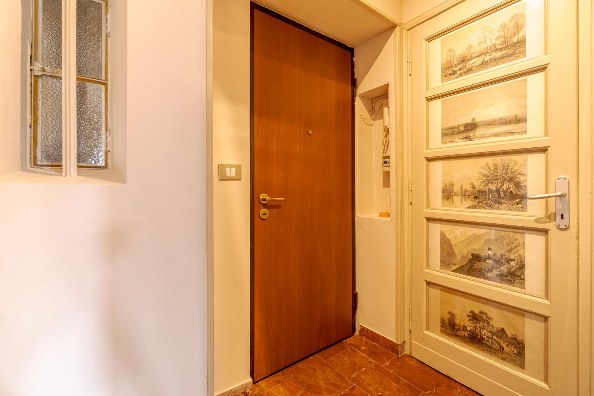 Appartamento Casa Valeggio Attic Apt Few Steps From Porta Nuova Torino Esterno foto